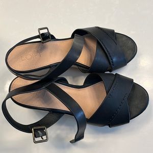 LOFT Very comfy black and cream wedges size 10.